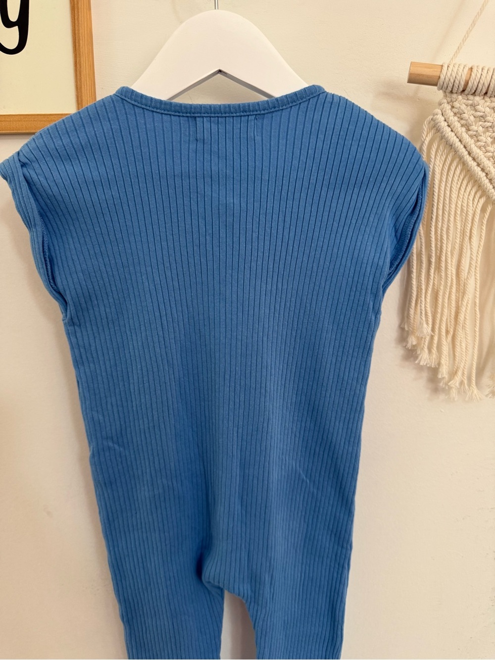 Monica + Andy - 12-18m - ribbed jumpsuit with pocket - Picture 8 of 9